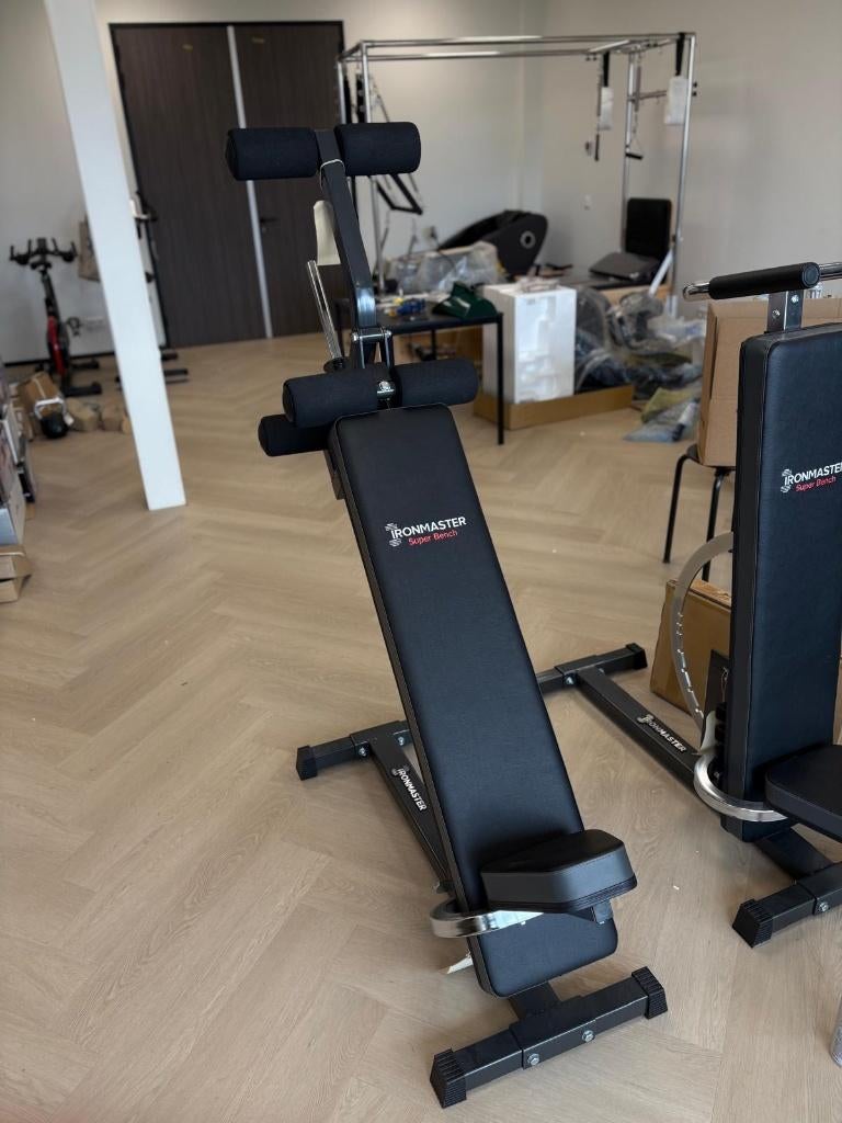 IronMaster SuperBench ONGEBRUIKT - Heavy Duty Fitness bank, Sport en Fitness, Fitnessmaterialen, Nieuw, Benen, Ophalen of Verzenden