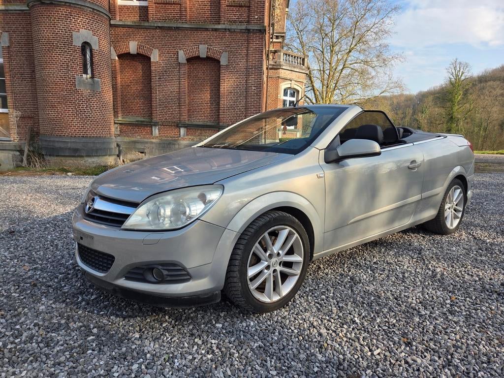 Opel Astra Twintop /// 1900 Cdti 150cv /// 2009 ///, Auto's, Opel, 4 zetels, 4 cilinders, Cabriolet, Beige