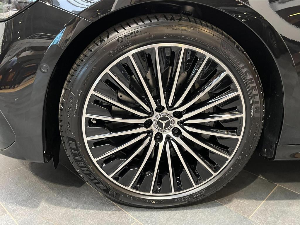 Mercedes-Benz E-klasse Estate E 300 e Star Edition Nieuwe wa, Auto's, Mercedes-Benz, Automaat, 4 cilinders, Zwart, Plug-in hybride