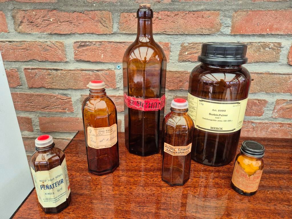 Anciennes bouteilles de pharmacie, Antiquités & Art, Enlèvement ou Envoi