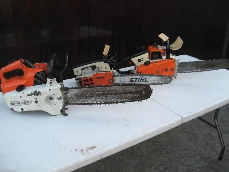 3 oldtimers kettingzagen Stihl 08 S en 020 AV + Solo 620 AV, Enlèvement ou Envoi