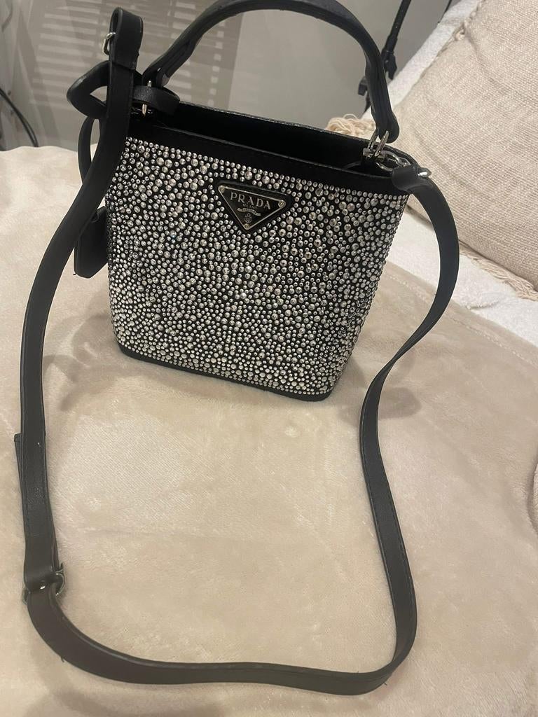 Sac Prada, Bijoux, Sacs & Beauté, Enlèvement ou Envoi, Comme neuf