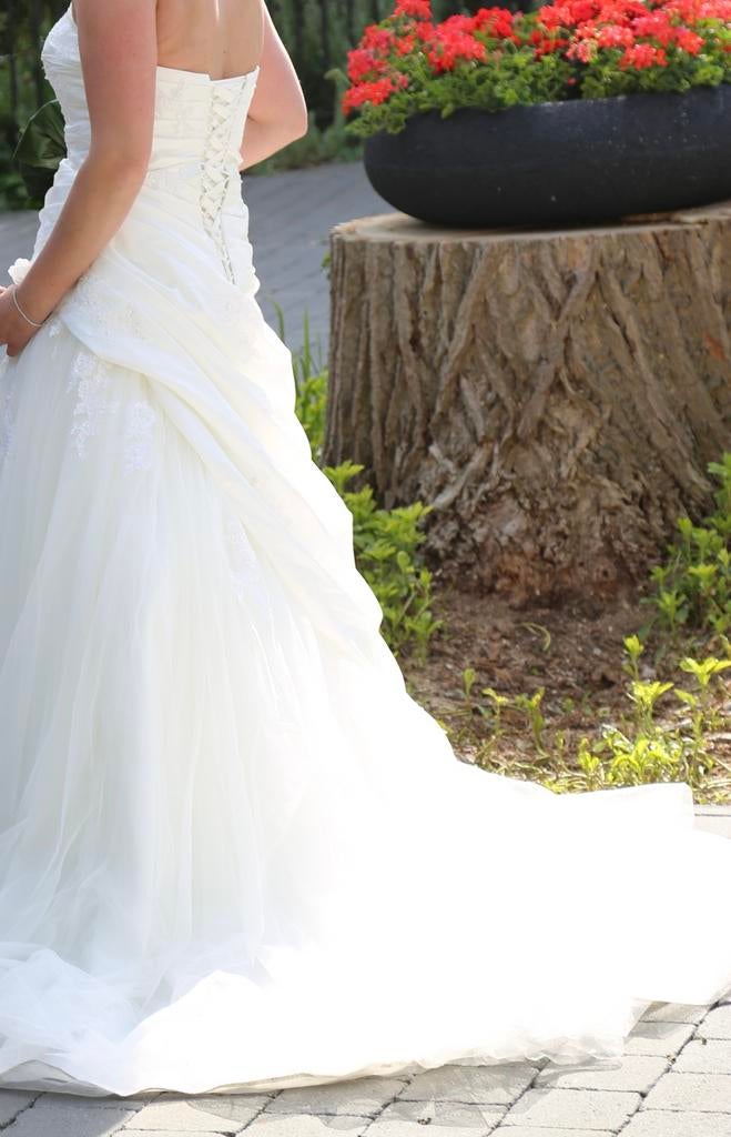 Trouwkleed Ladybird - maat +/- 40, Ophalen, Zo goed als nieuw, Wit, Trouwjurk