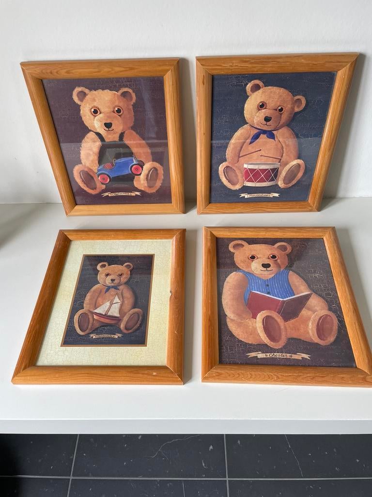 4 vintage kaders van beertjes voor op een kinderkamer, Ophalen of Verzenden, Zo goed als nieuw, Wanddecoratie