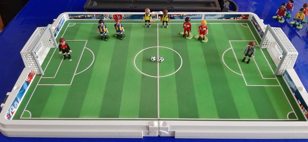 Playmobil 4725 meeneemvoetbaltafel, Ophalen of Verzenden