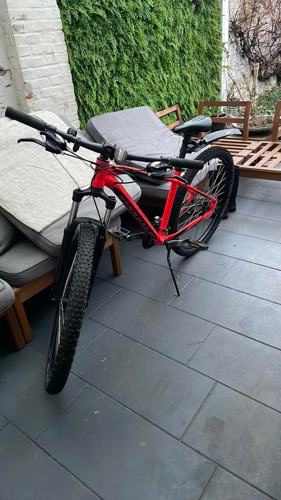 Mbt, Fietsen en Brommers, Ophalen, Zo goed als nieuw