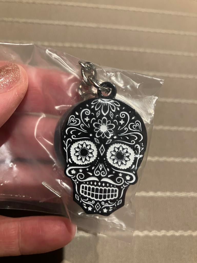 Metalen sleutelhanger doodskop, Verzamelen, Ophalen of Verzenden, Nieuw