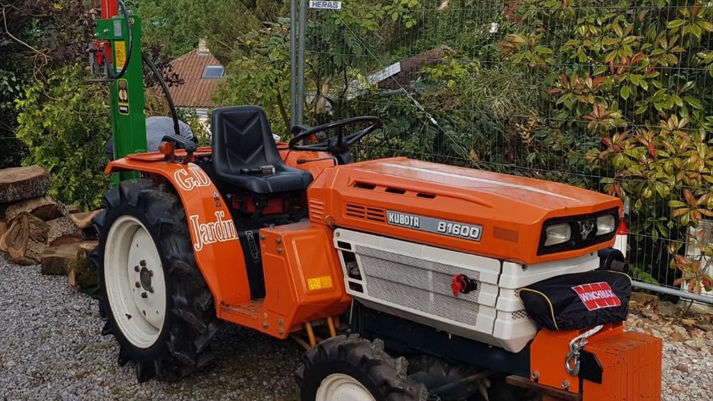 Micro tracteur kubota b1600, Articles professionnels, Enlèvement ou Envoi, Utilisé, Autres marques, 250 à 500 cm