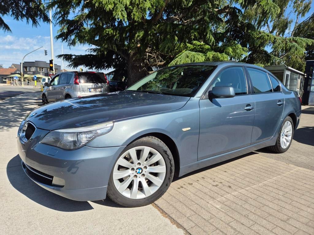 Bmw 520d Euro5 2009 1st eig zeer propere staat, Autos, Euro 5, Entreprise, Boîte manuelle, Entretenue par le concessionnaire