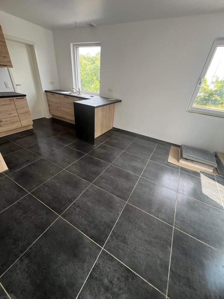 Peintre  en bâtiment Travail rapide & soigné, Services & Professionnels, Peintres & Tapissiers, Papier peint, Peinture intérieure