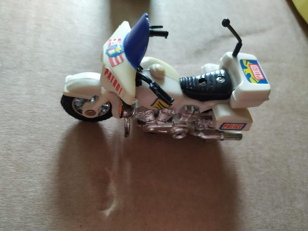 politie moto, Enlèvement ou Envoi