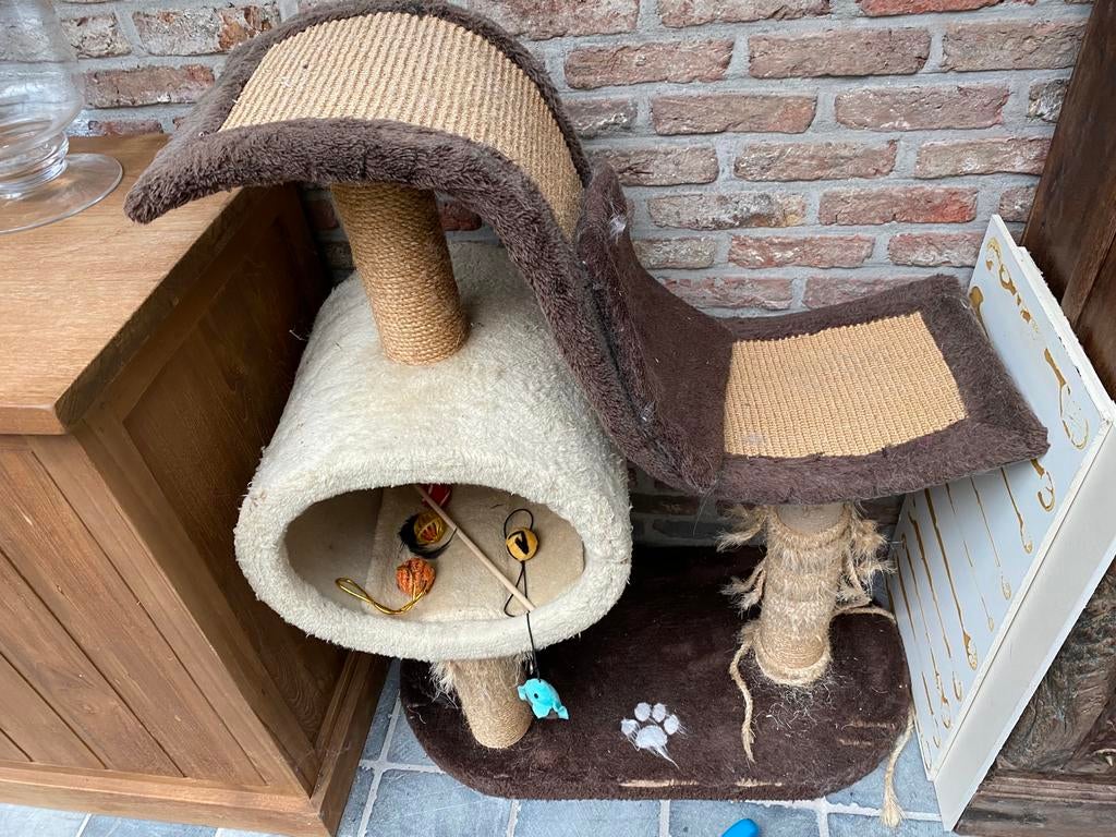 Griffoirs pour chats à vendre et jeux, Animaux & Accessoires, Enlèvement, Comme neuf