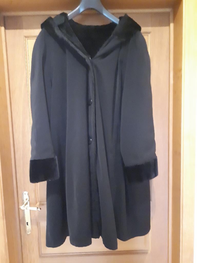 Manteau de femme noir, Enlèvement, Comme neuf, Taille 46/48 (XL) ou plus grande, Noir
