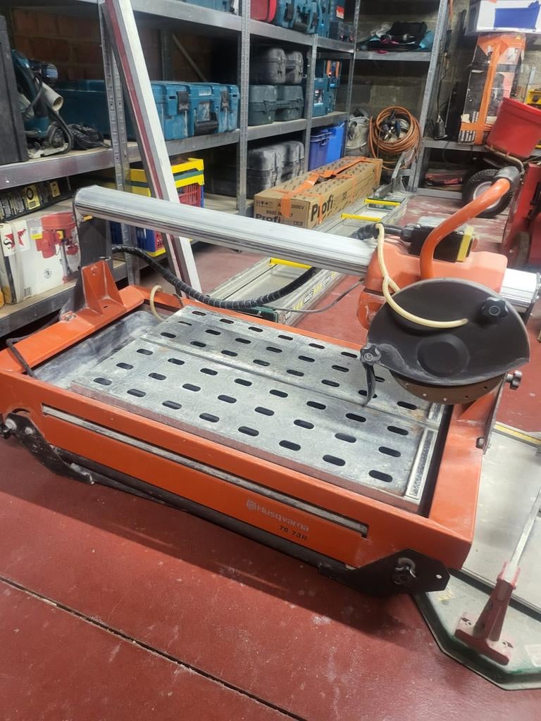 Coup  carrellages, Bricolage & Construction, Enlèvement ou Envoi