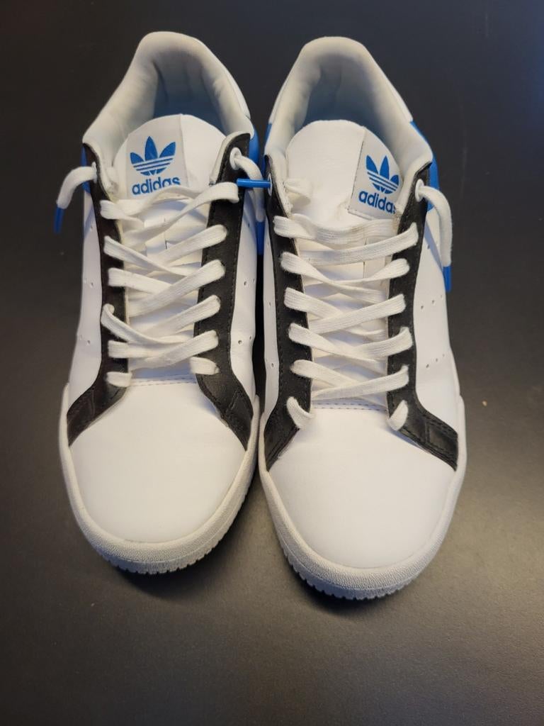 Adidas sneakers 38,5 niet gedragen, Neuf, Adidas, Garçon ou Fille, Enlèvement