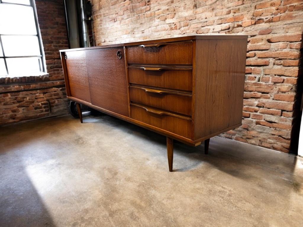vintage houten dressoir/ lange kast / sideboard, Ophalen of Verzenden