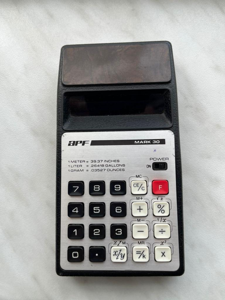 APF Mark 30 vintage zakrekenmachine (1975), Enlèvement, Utilisé