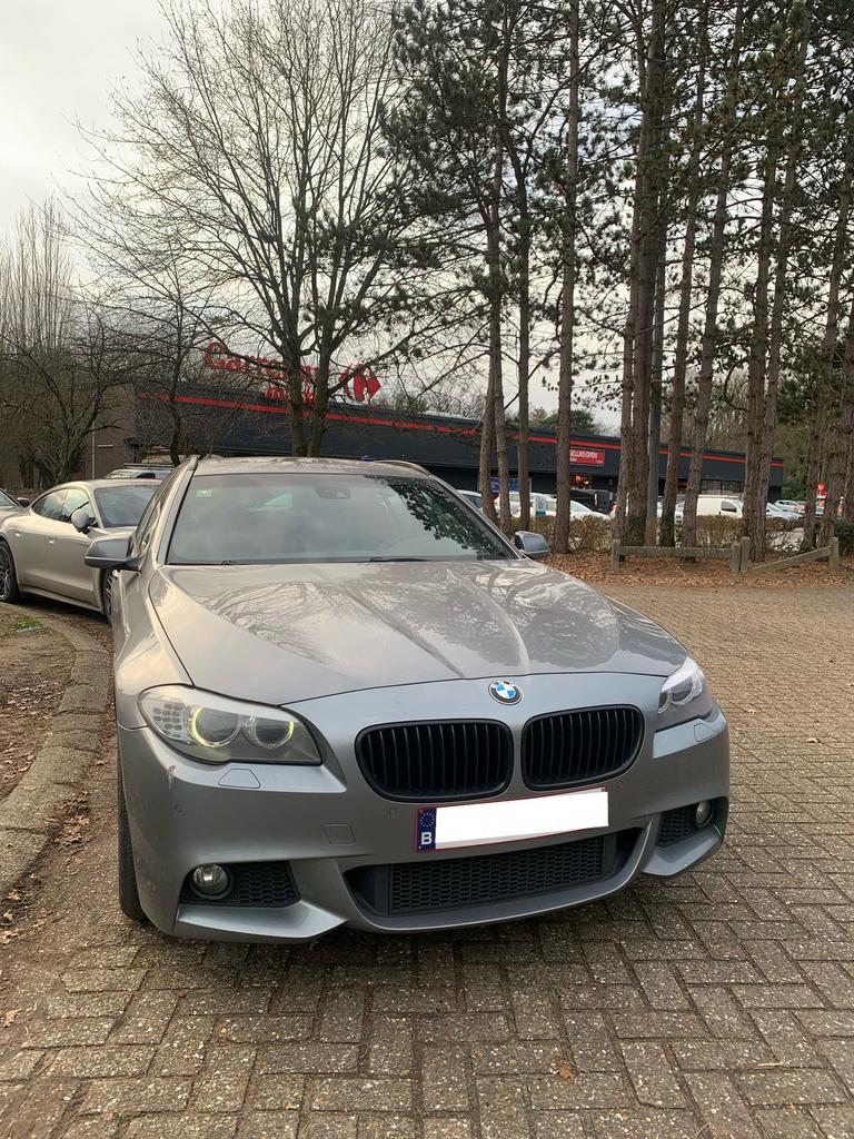 Bmw f11 520d M-pack, Auto's, BMW, Automaat, Achterwielaandrijving, Bruin, Particulier
