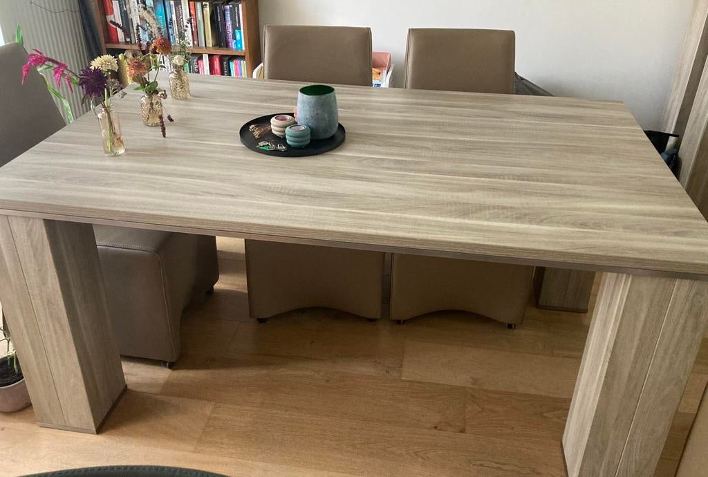 Eettafel 6 personen, Ophalen