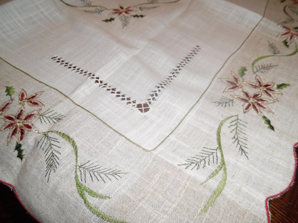nappe brodée motif de Noël, Enlèvement ou Envoi, Neuf