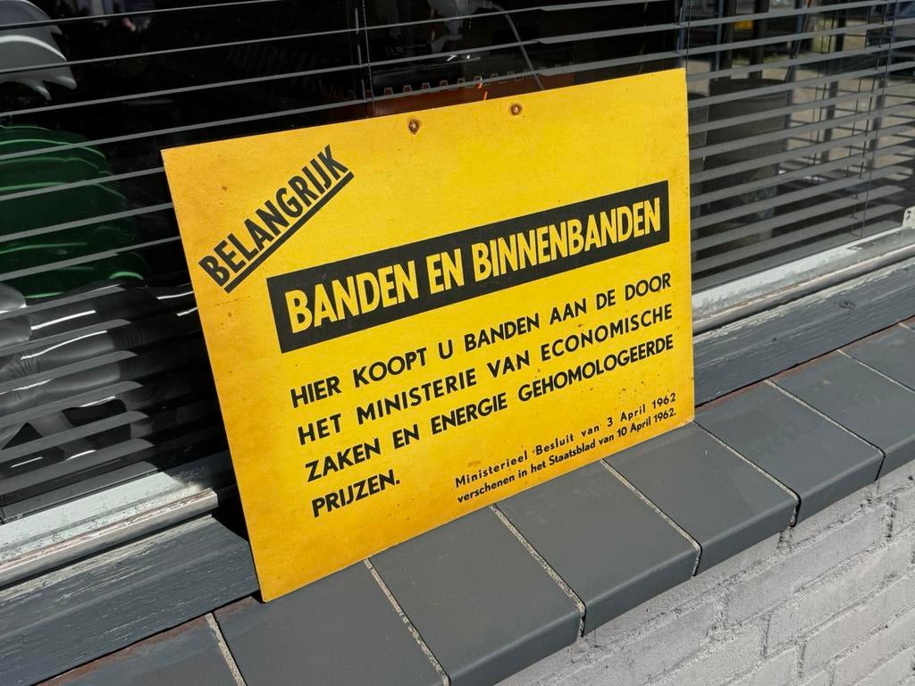 Panneau publicitaire Oud Banden, Collections, Enlèvement ou Envoi, Utilisé, Panneau publicitaire