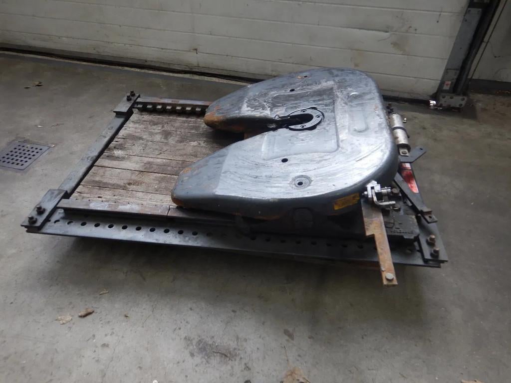 Scania Schuifschotel Jost JSL 36 L t.b.v. Scania en DAF, Gebruikt, Scania, Ophanging en Onderstel