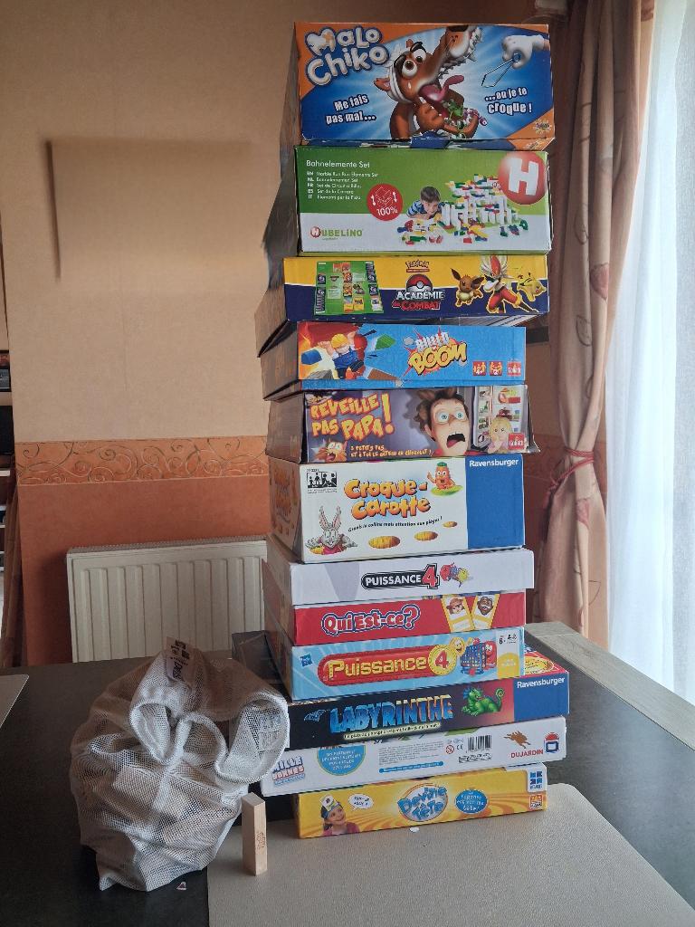 Lot de jeux de societé, Enlèvement, Comme neuf
