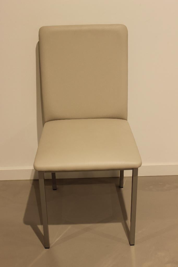 Chaise beige, Maison & Meubles, Chaises, Autres couleurs, Comme neuf, Enlèvement, Métal