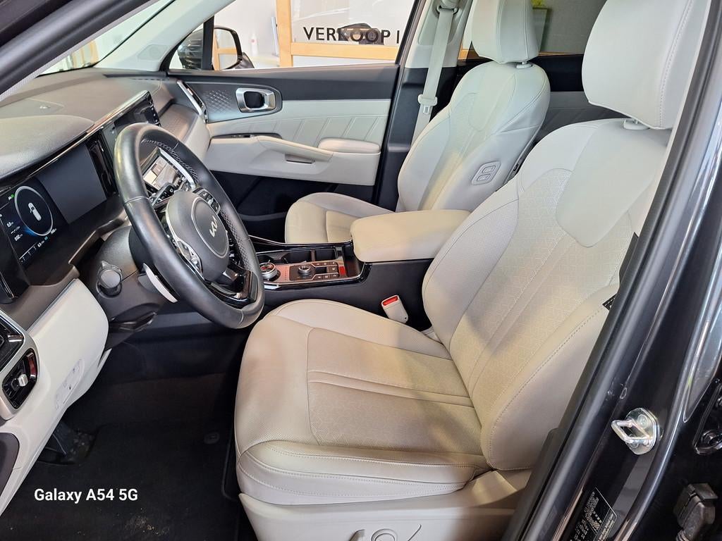 Kia Sorento SORENTO PACE PHEV 4WD 7 SEATS (automatique), Autos, Kia, Cuir, Argent ou Gris, Achat, Euro 6