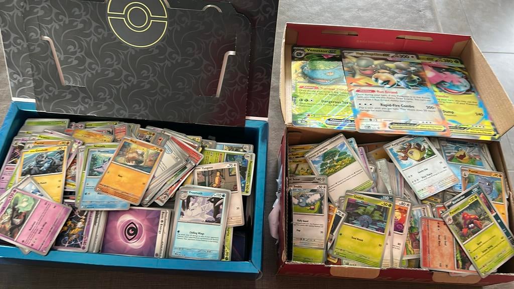 Pokemon bulk, Hobby en Vrije tijd, Verzamelkaartspellen | Pokémon, Ophalen, Zo goed als nieuw