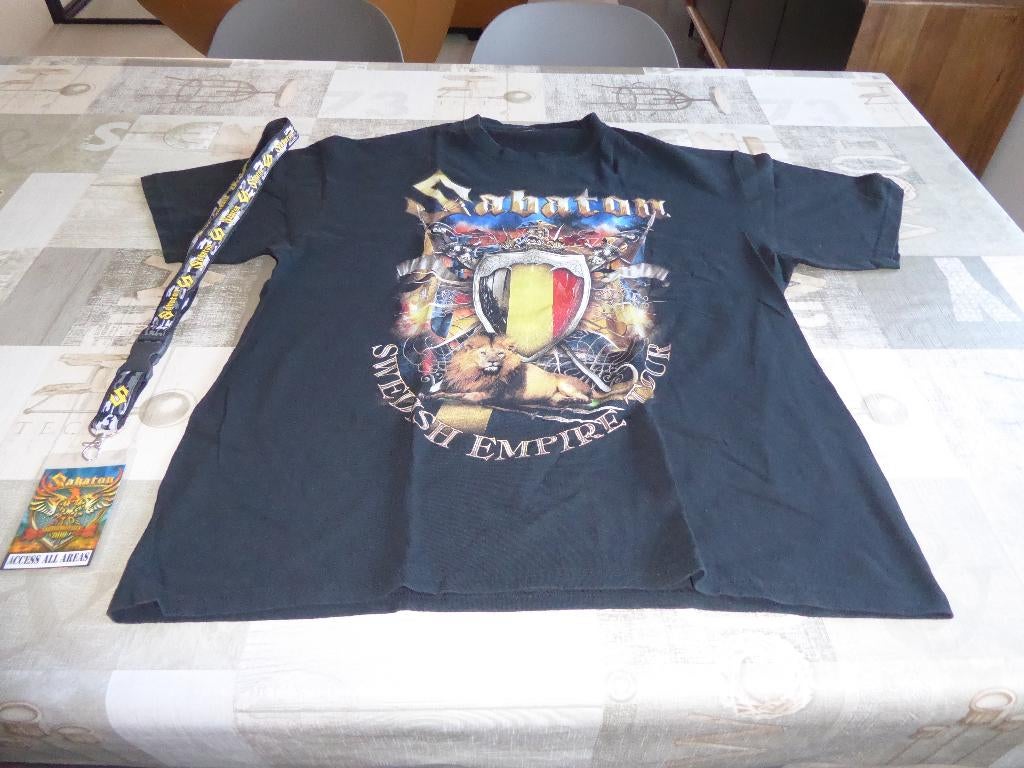 T-shirt Sabaton XXL  Tour 2012 Brussels + badge, Vêtements | Hommes, Vêtements Homme Autre, Enlèvement ou Envoi, Comme neuf