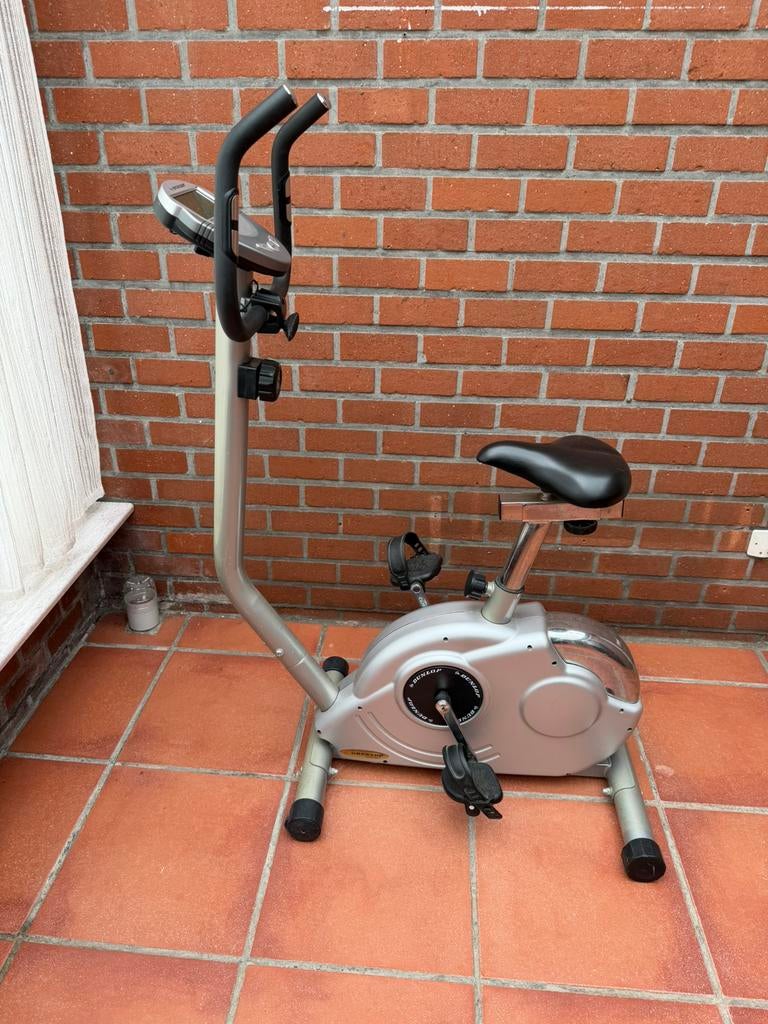 Hometrainer fiets, Sport en Fitness, Ophalen, Zo goed als nieuw, Hometrainer