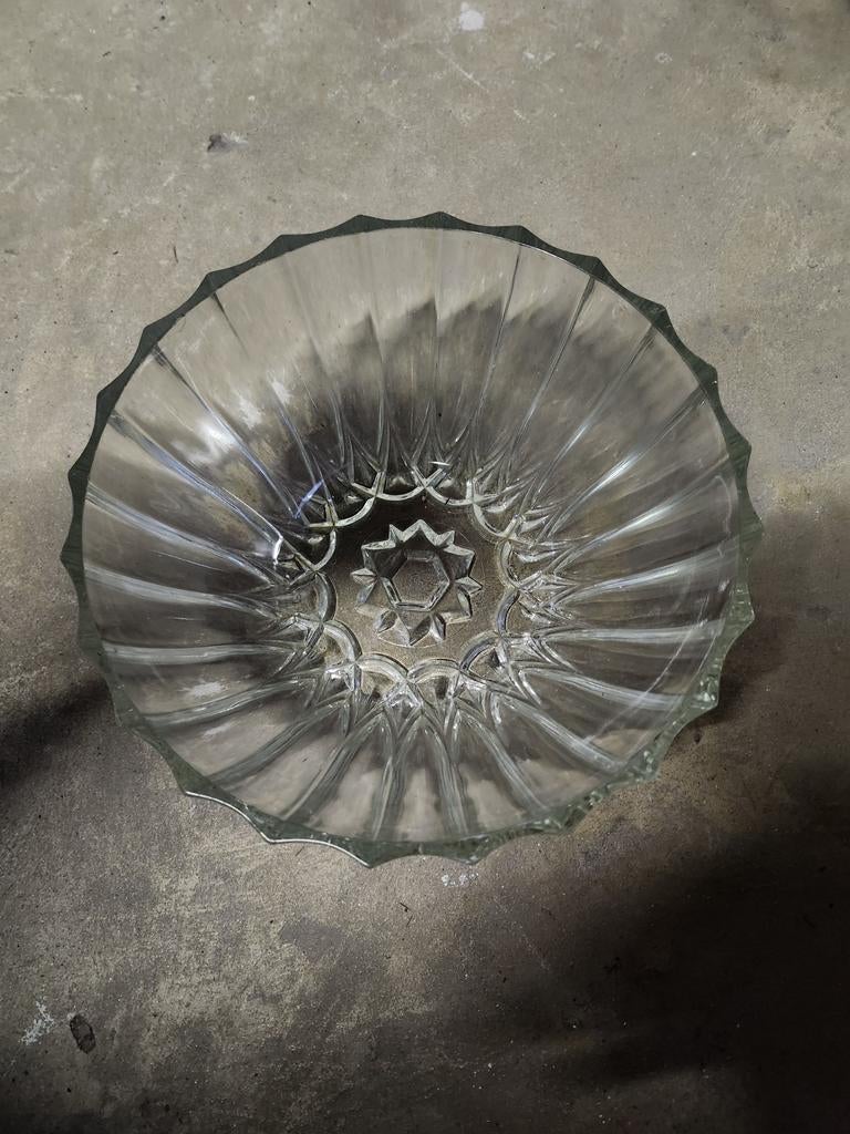 Saladier en verre, Antiquités & Art