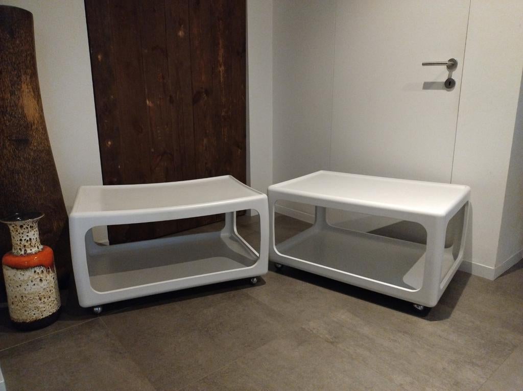 Bijzettafels Peter Ghyczy, Ophalen