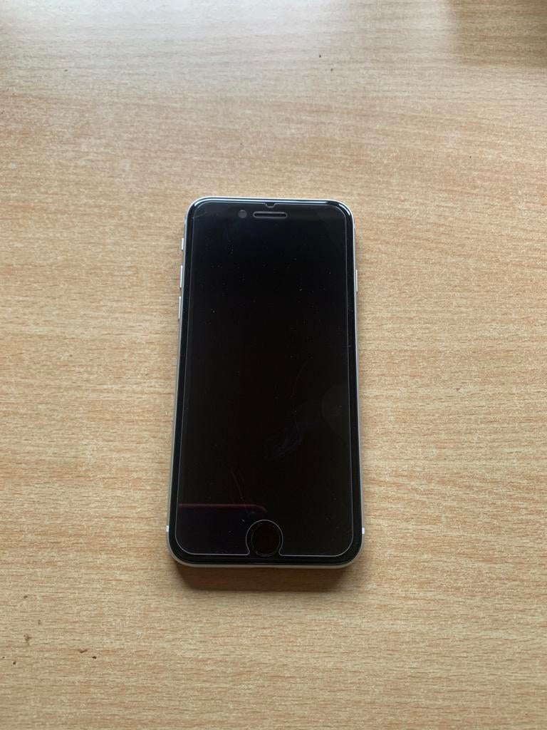 IPhone SE 64GB White, Telecommunicatie, Mobiele telefoons | Apple iPhone, Wit, Ophalen of Verzenden, Zo goed als nieuw, 64 GB