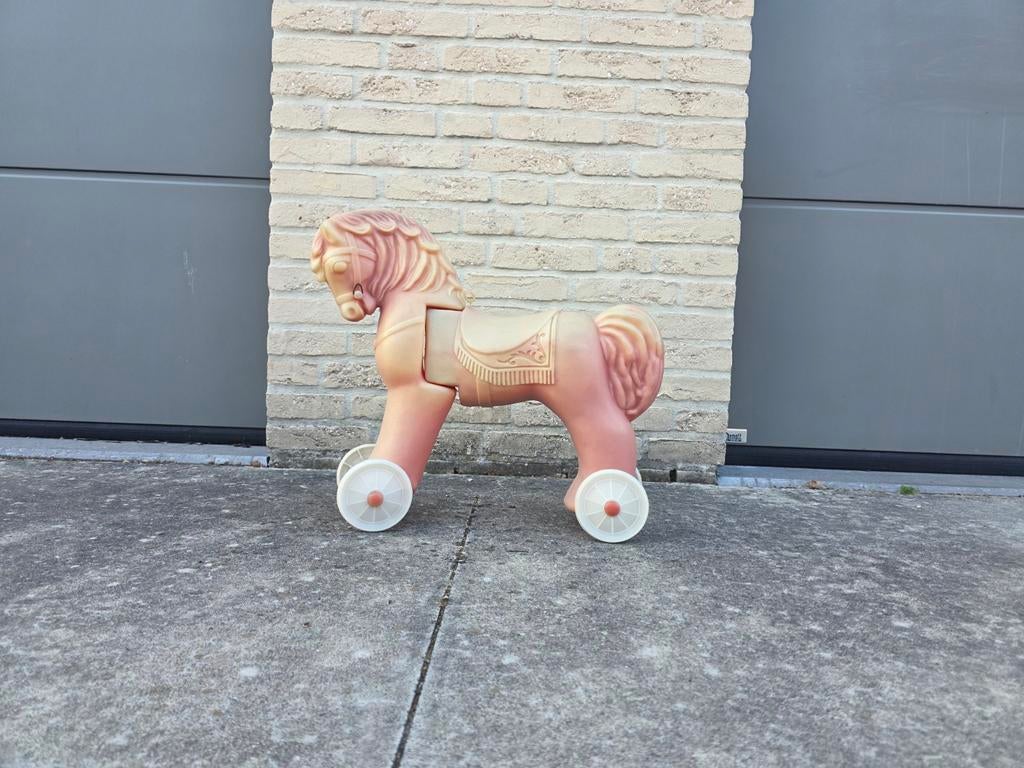 Vintage speelgoed paard op wielen – USSR – zeldzaam –, Antiek en Kunst, Ophalen of Verzenden