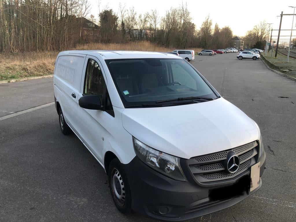 Mercedes vito 114  bwj 2015 /2.2 motor, Auto's, Bestelwagens en Lichte vracht, Particulier, Te koop, Euro 5