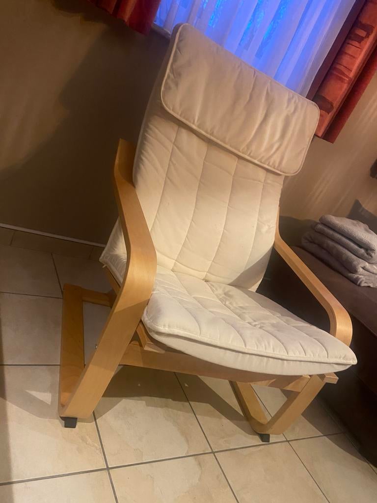 Poang ikea. Livraison possible., Enlèvement ou Envoi, Comme neuf, Bois