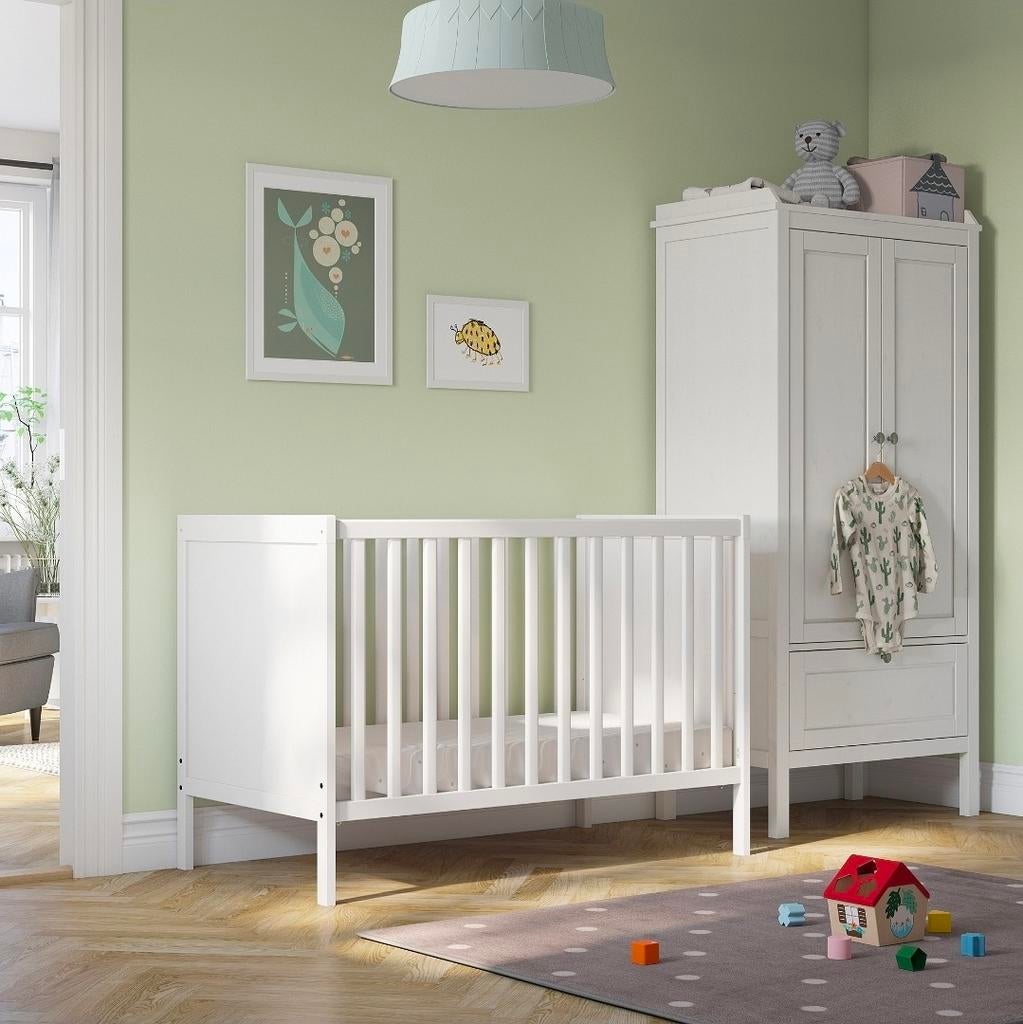 Ikea Sundvik babybed, wit, met matras (Skonast), Kinderen en Baby's, Gebruikt, Minder dan 140 cm, Minder dan 70 cm, Ophalen