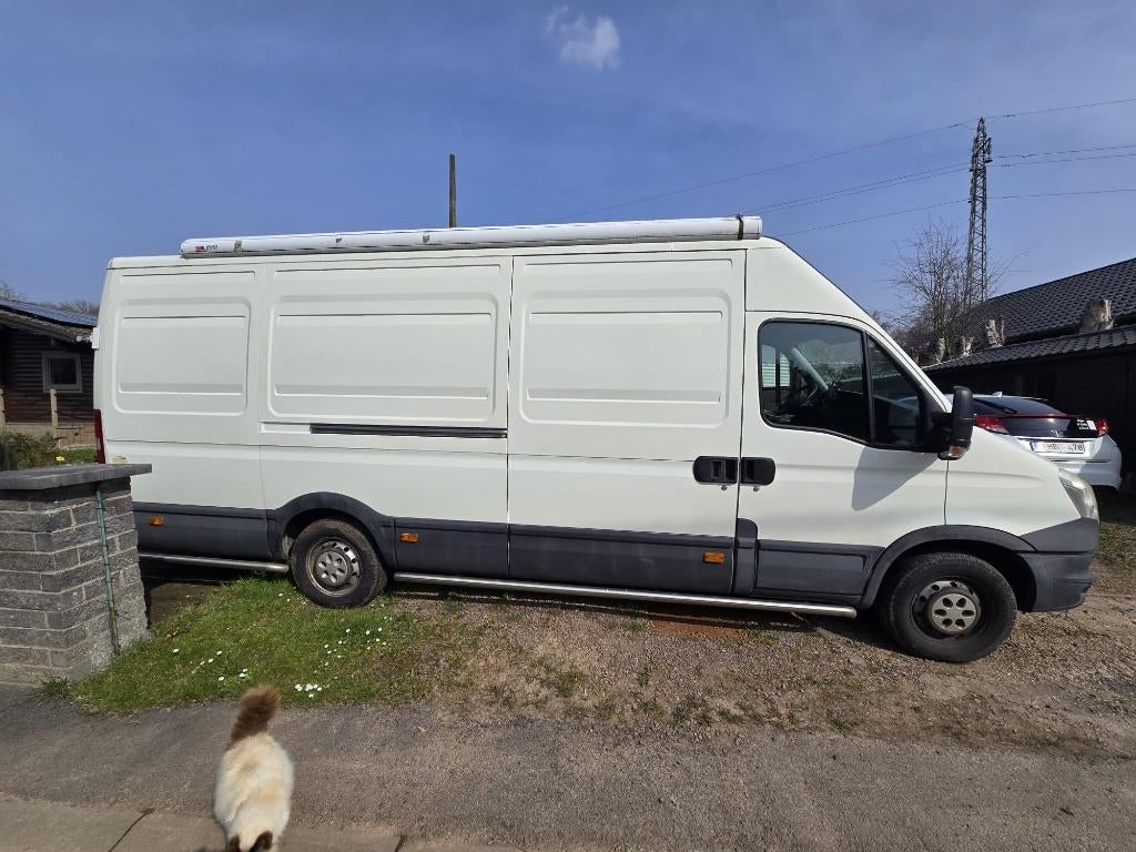 Van ammenagé Iveco Daily 35 S, Achat, Boîte manuelle, Diesel, Particulier