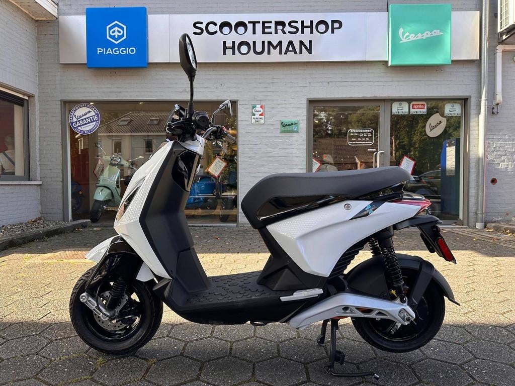 Piaggio 1 45Km/h 3.760Km (nr.232), Fietsen en Brommers, Scooters | Piaggio, Gebruikt, Elektrisch, Overige modellen