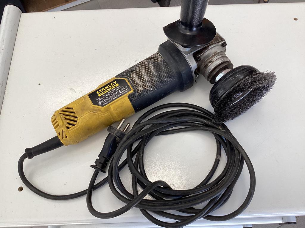 Haakse slijpmachine, Doe-het-zelf en Bouw, Gereedschap | Slijpmachines, Ophalen, Gebruikt, 700 tot 1000 watt, Haakse handslijpmachine