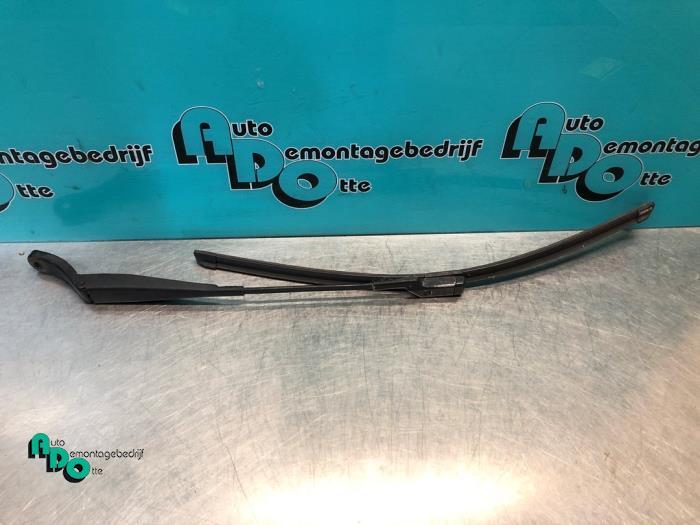 Bras essuie-glace avant d'un Renault Twingo (Twingo 07-), Autos : Pièces & Accessoires, Renault, -, 3 mois de garantie, Utilisé
