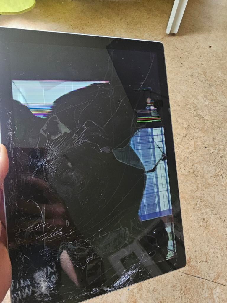 Microsoft surface pro6 1807 // à réparer, Informatique & Logiciels, Enlèvement ou Envoi