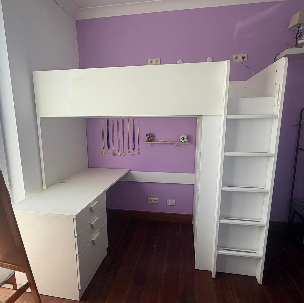 Lit mezzanine ikea avec bureau et rangements, Enlèvement, Comme neuf, Lit mezzanine