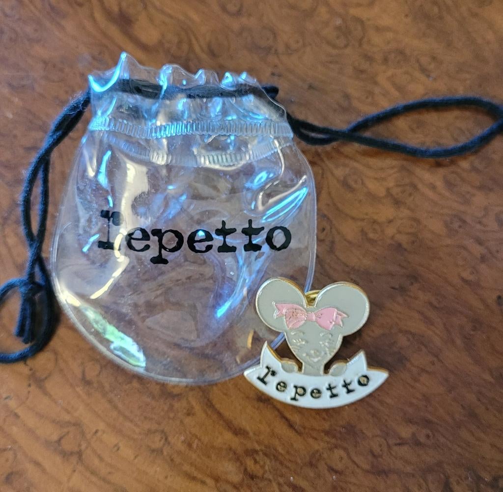 tableau de ballet vintage avec épingle, Enlèvement ou Envoi, Comme neuf, Sport, Insigne ou Pin's