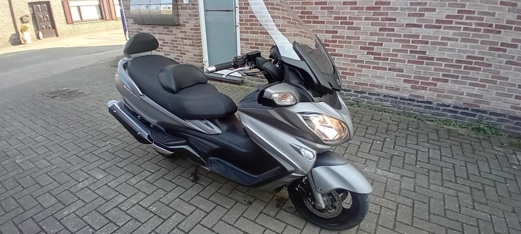 Suzuki Burgman 650, Motoren, Motoren | Suzuki, Particulier, Handvatverwarming, 650 cc