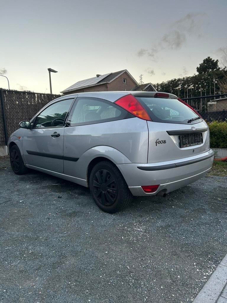 FORD FOCUS 1.4 (75PK) 2004, Auto's, Ford, Focus, Particulier, Euro 4, Centrale vergrendeling