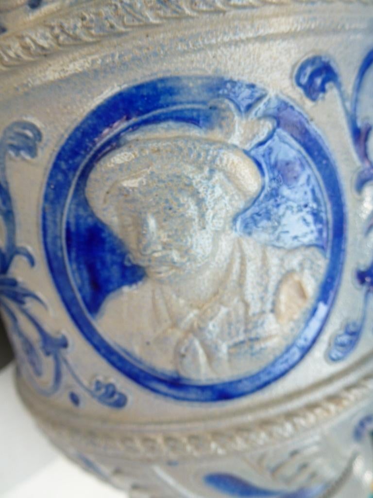 Un pot à bière Pul en étain ? couvercle avec initiales C M, Enlèvement ou Envoi, Utilisé, Chope(s), Autres marques