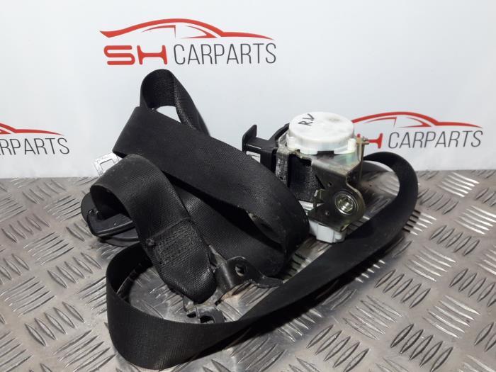 Ceinture de sécurité avant droite d'un BMW 1-Serie, Autos : Pièces & Accessoires, Habitacle & Garnissage, BMW, Utilisé, 3 mois de garantie